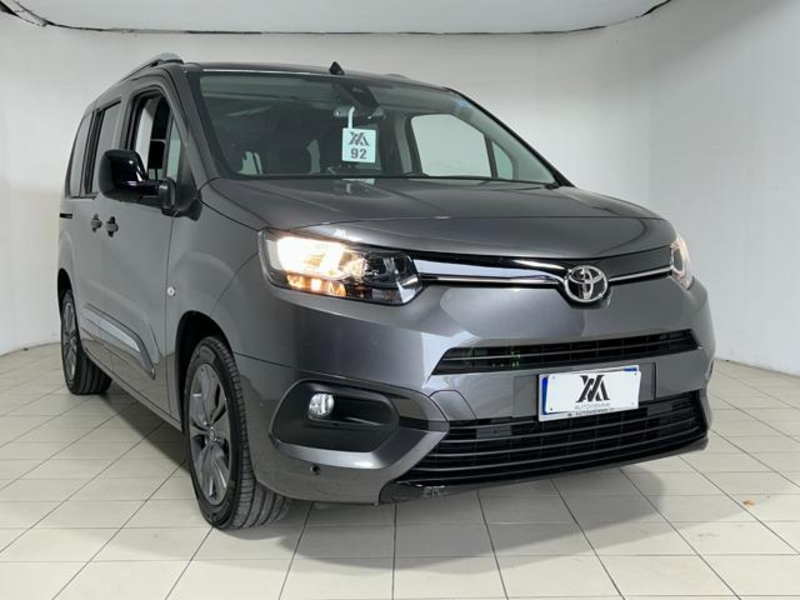 TOYOTA Proace City Verso Proace City Verso 1.2P 130cv S&S L1 D Luxury auto - Autoviemme